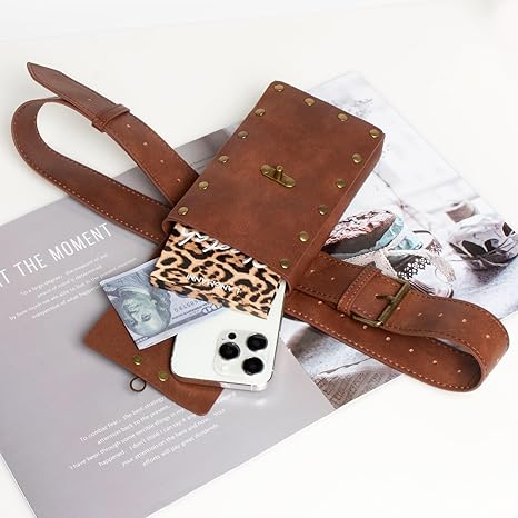 Vintage Brown Leather Waist Bag – Retro Belt Pouch with Adjustable Strap and Metal Buckle for Men & Women